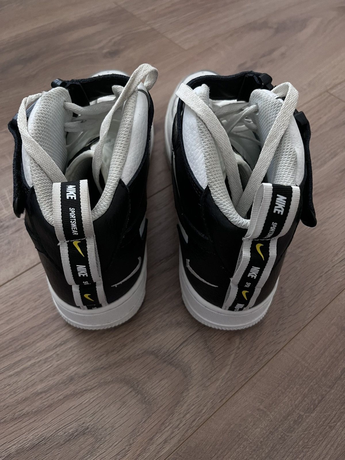 Nike Nike Air Force 1 Mid Utility Size US 10 / EU 43 - 5 Thumbnail