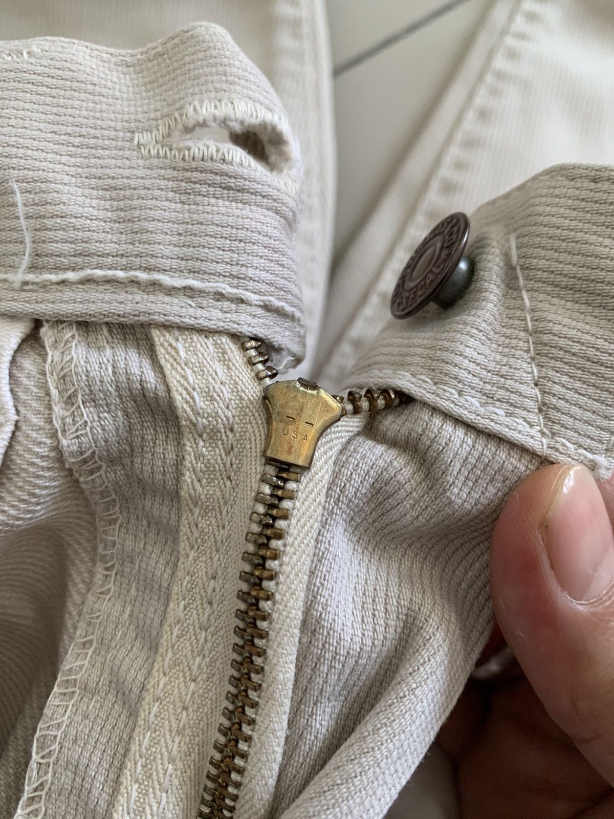 Levi's Vintage Clothing Rare💥 Vintage 1960s Levi’s 921B Big E Denim Jeans Size US 27 - 8 Thumbnail