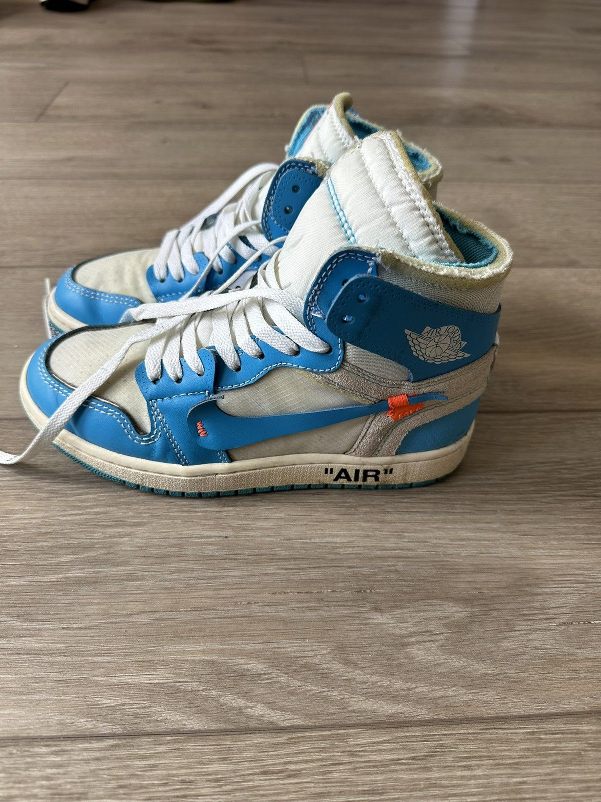 Jordan Brand × Off-White Jordan 1 Retro OG x Off-White High UNC Sz 6 Size US 6 / EU 39 - 4 Thumbnail