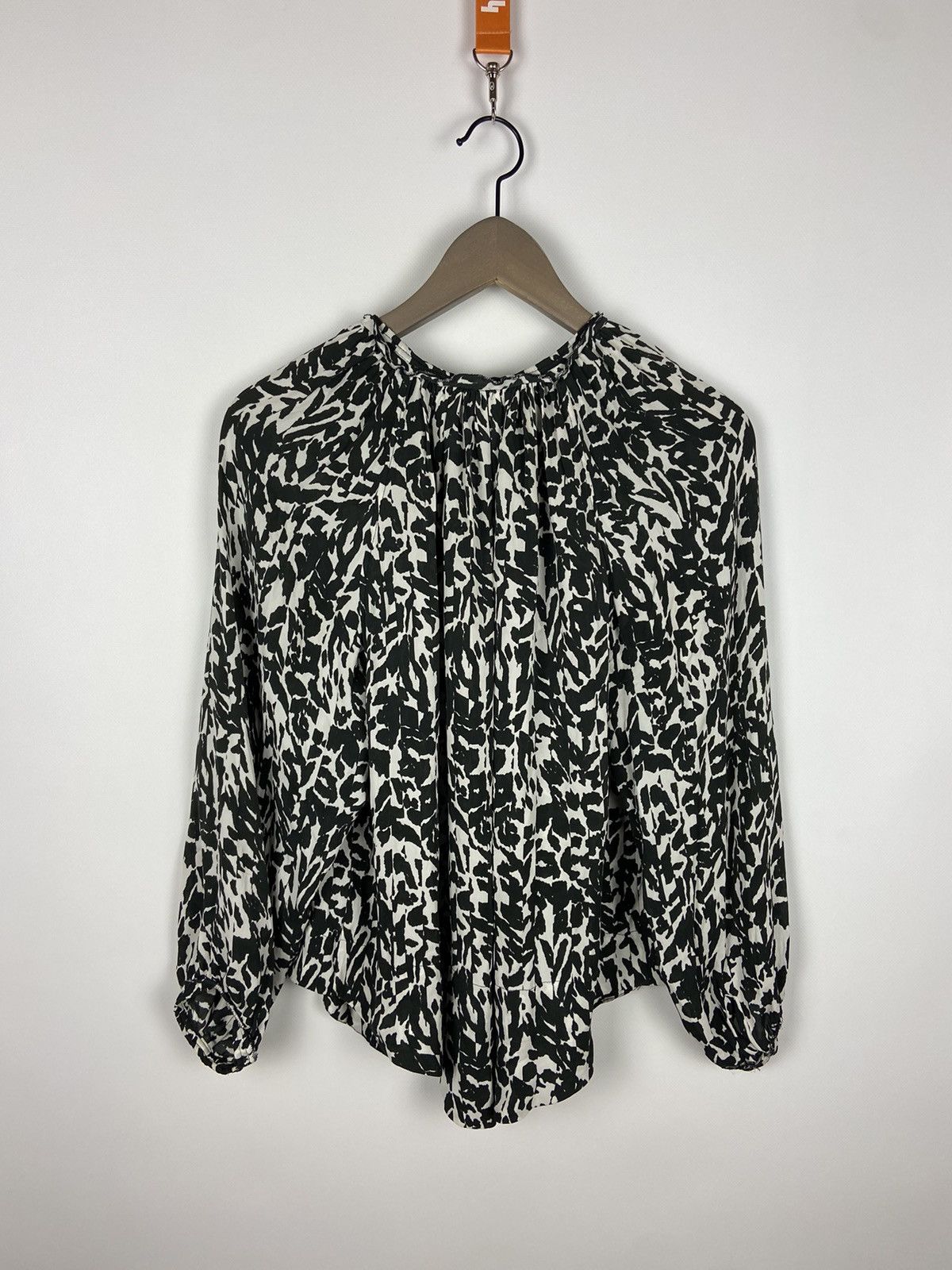 Designer × Isabel Marant Isabel Marant Silk Black and White Top Blouse Long Sleeve Size XS / US 0-2 / IT 36-38 - 2 Thumbnail