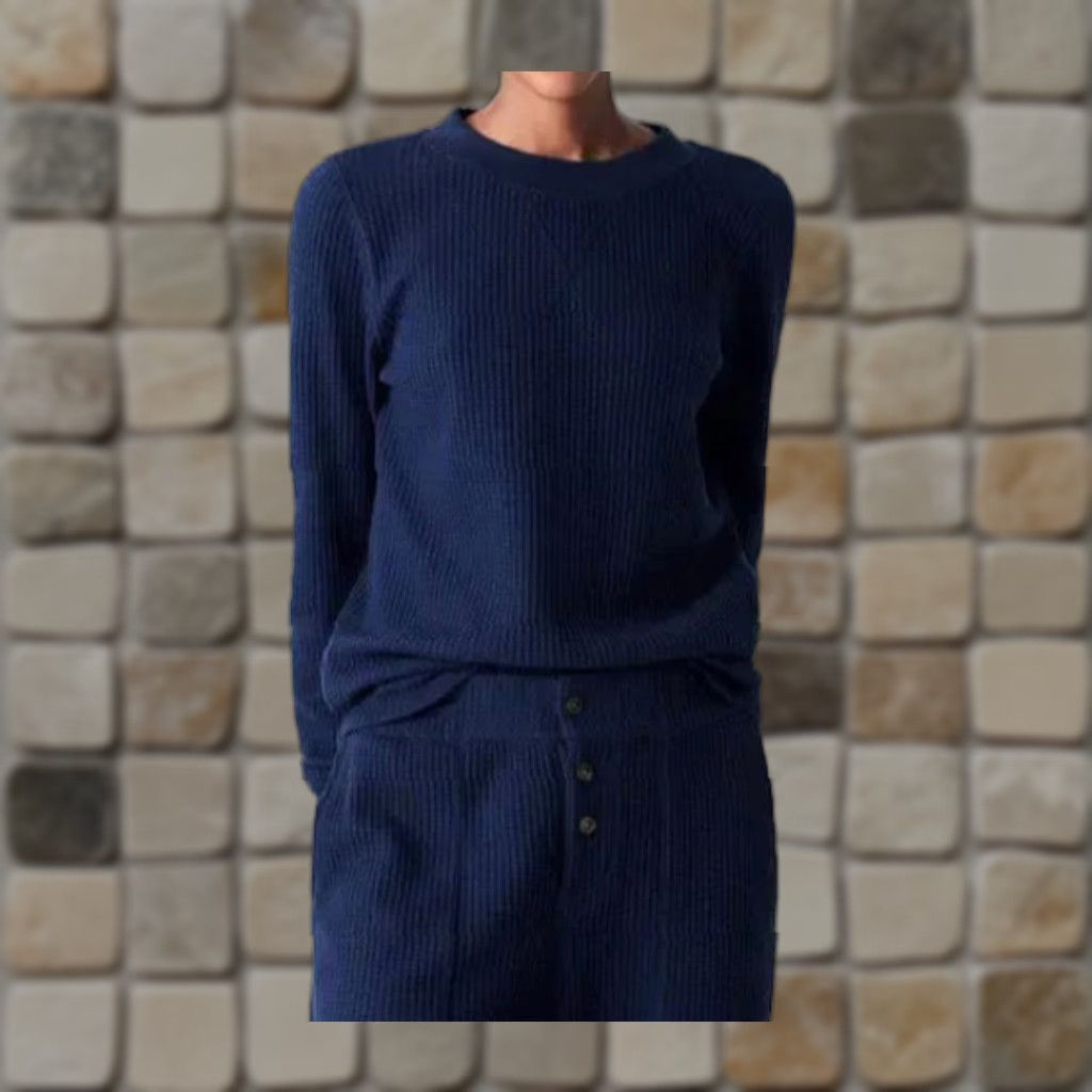 Faherty Faherty Women's Waffle Yule Crew Shirt in Midnight Blue S Navy Crew Neck Pullover Thermal Casual Basic Classic 90s Mens Womens Girls Boys Size S / US 4 / IT 40 - 1 Thumbnail