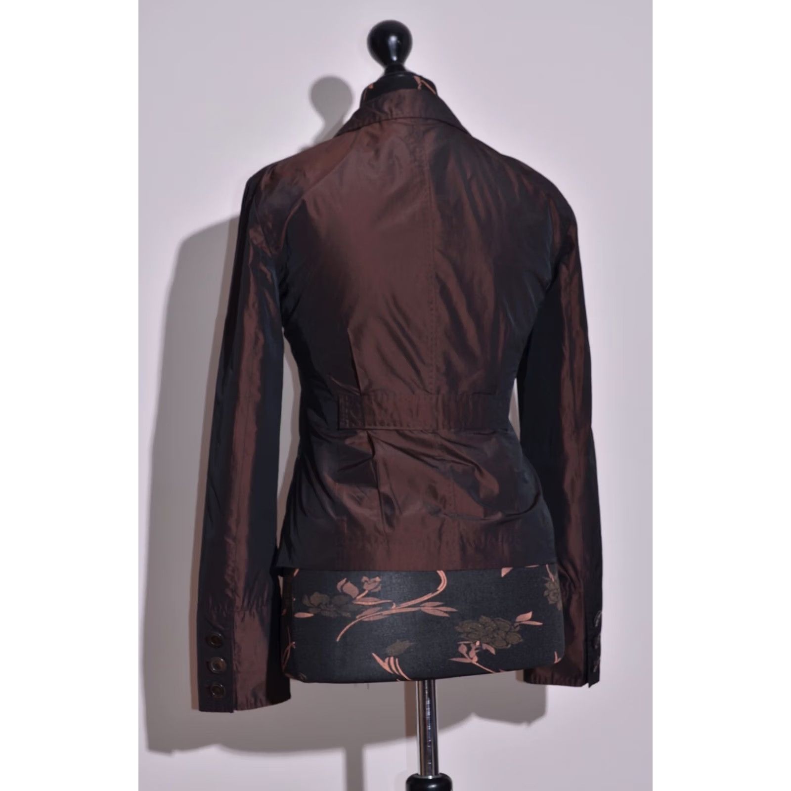 Hugo Boss Item Specifications: Brand: HUGO BOSS Size M / US 6-8 / IT 42-44 - 4 Thumbnail