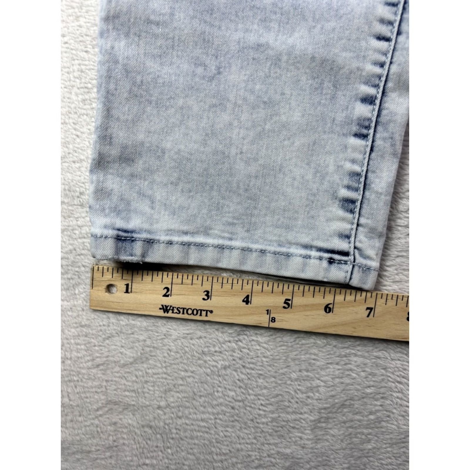 Vintage Jennifer Lopez Jeans Women's Capri Tie Dye Blue White Light Wash Size 10 Size 32" / US 10 / IT 46 - 5 Thumbnail