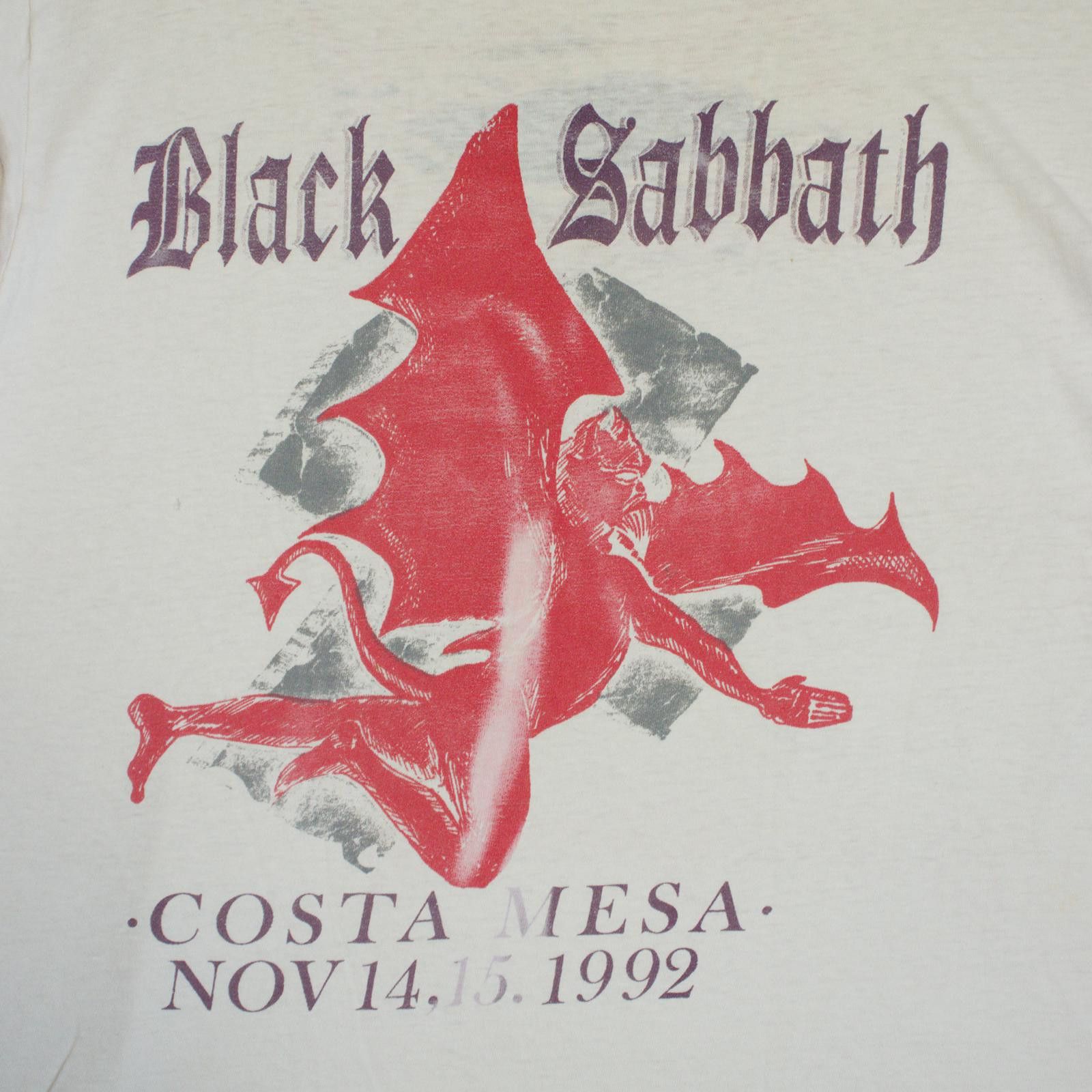 Vintage 1992 Ozzy Osbourne Black Sabbath Thrashed Tee Size US L / EU 52-54 / 3 - 5 Thumbnail