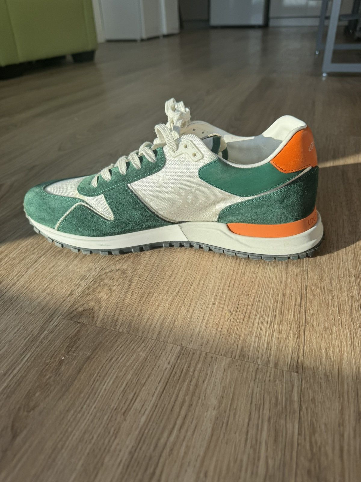 Louis Vuitton Louis Vuitton Run Away Sneaker Monogram Green White Orange 8 Size US 8 / EU 41 - 6 Thumbnail