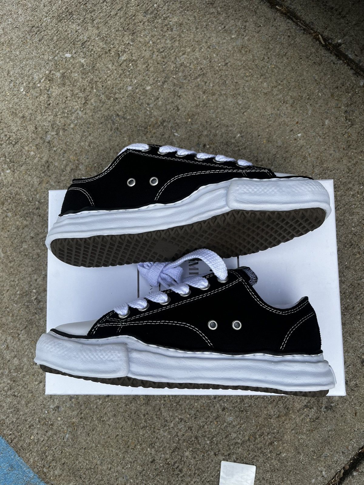 Maison MIHARA YASUHIRO Maison Mihara Yasuhiro Peterson OG Size US 8 / EU 41 - 3 Thumbnail