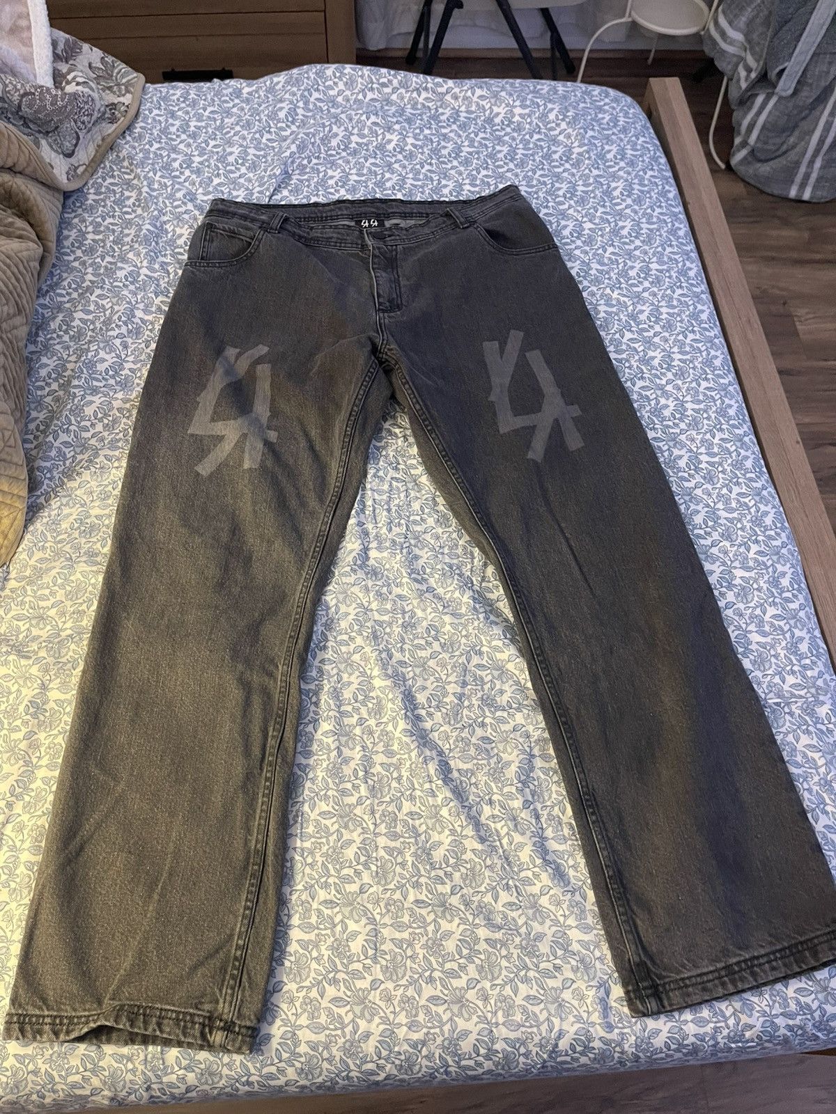 44 LABEL GROUP 44 LABEL GROUP Skyscraper straight-leg jeans Size US 42 / EU 58 - 1 Thumbnail