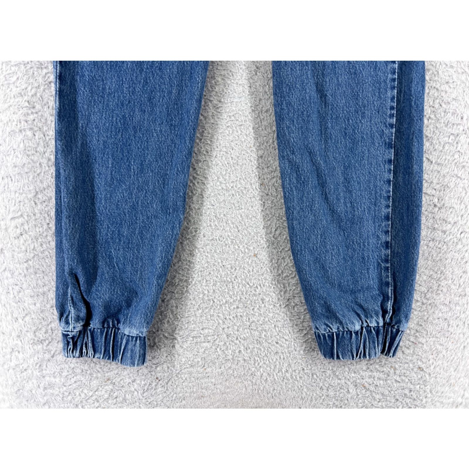 Levi's Levi's Jeans 501 Blue Denim Jeans Jogger 25x24 Regular 5-Pocket USA Button Drawstring Medium Wash Size US 26 / EU 42 - 6 Thumbnail