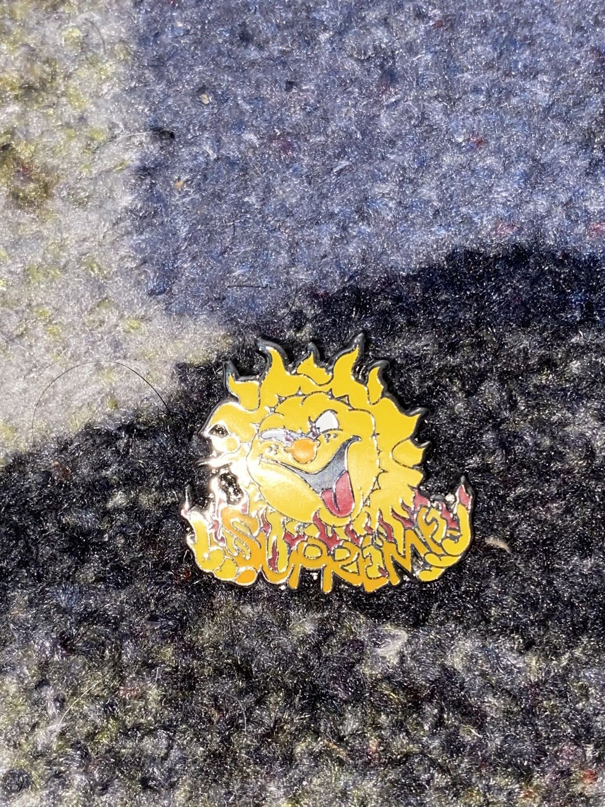Supreme Supreme Sun Pin Size ONE SIZE - 2 Thumbnail