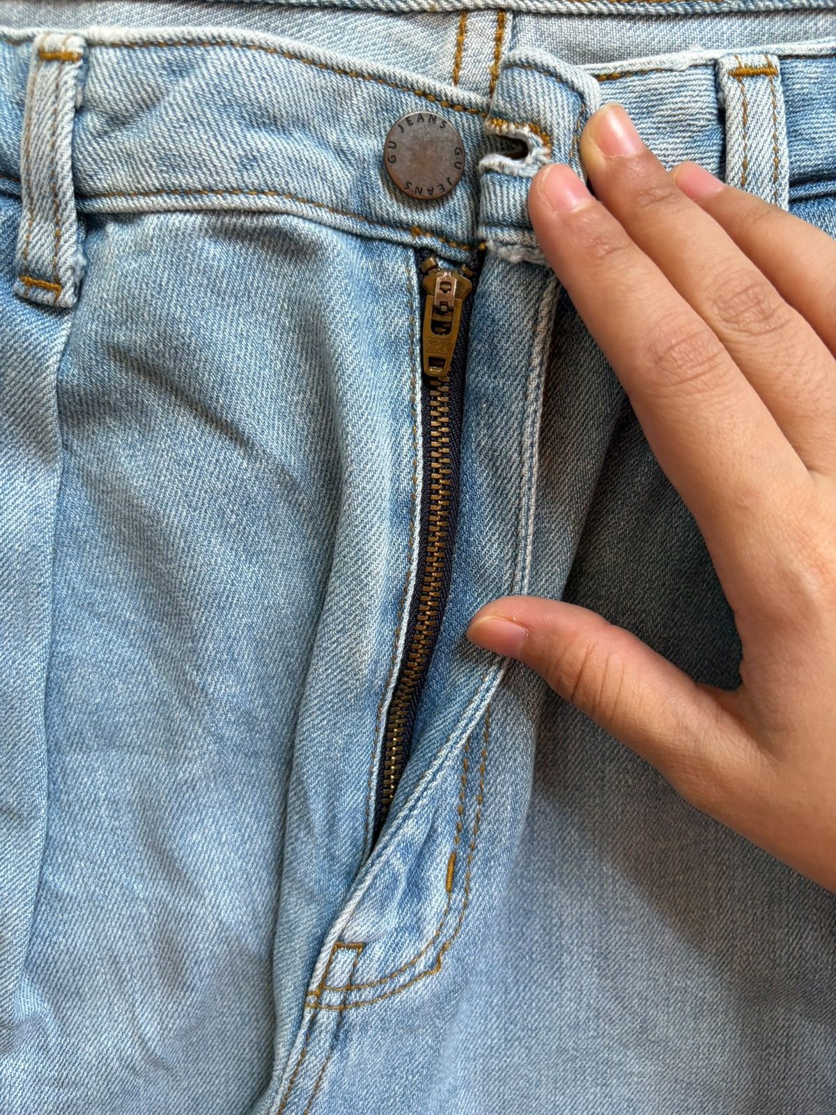 GU × Japanese Brand Vintage GU Blue Wash Loose Baggy Jeans Size US 27 - 3 Thumbnail
