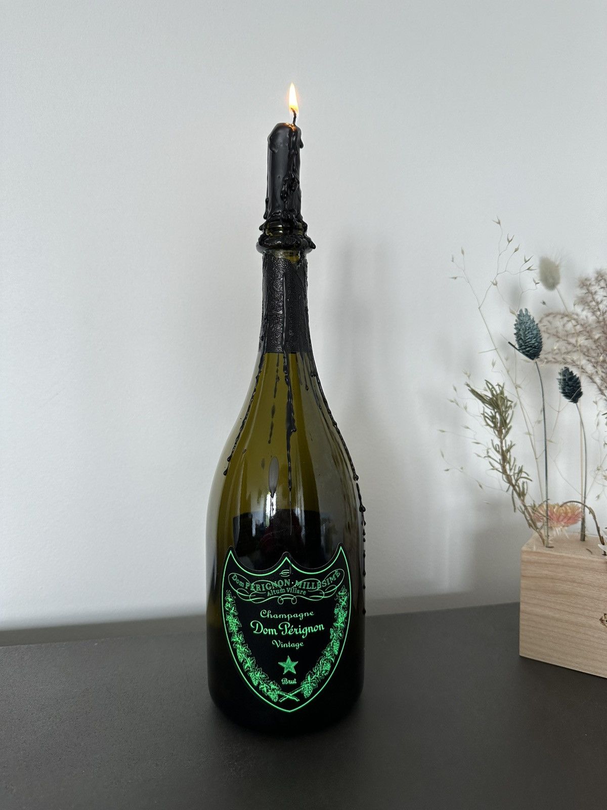 Vintage Vintage 2012 Glow Up Don Perignon Champagne Candle Size ONE SIZE - 2 Thumbnail