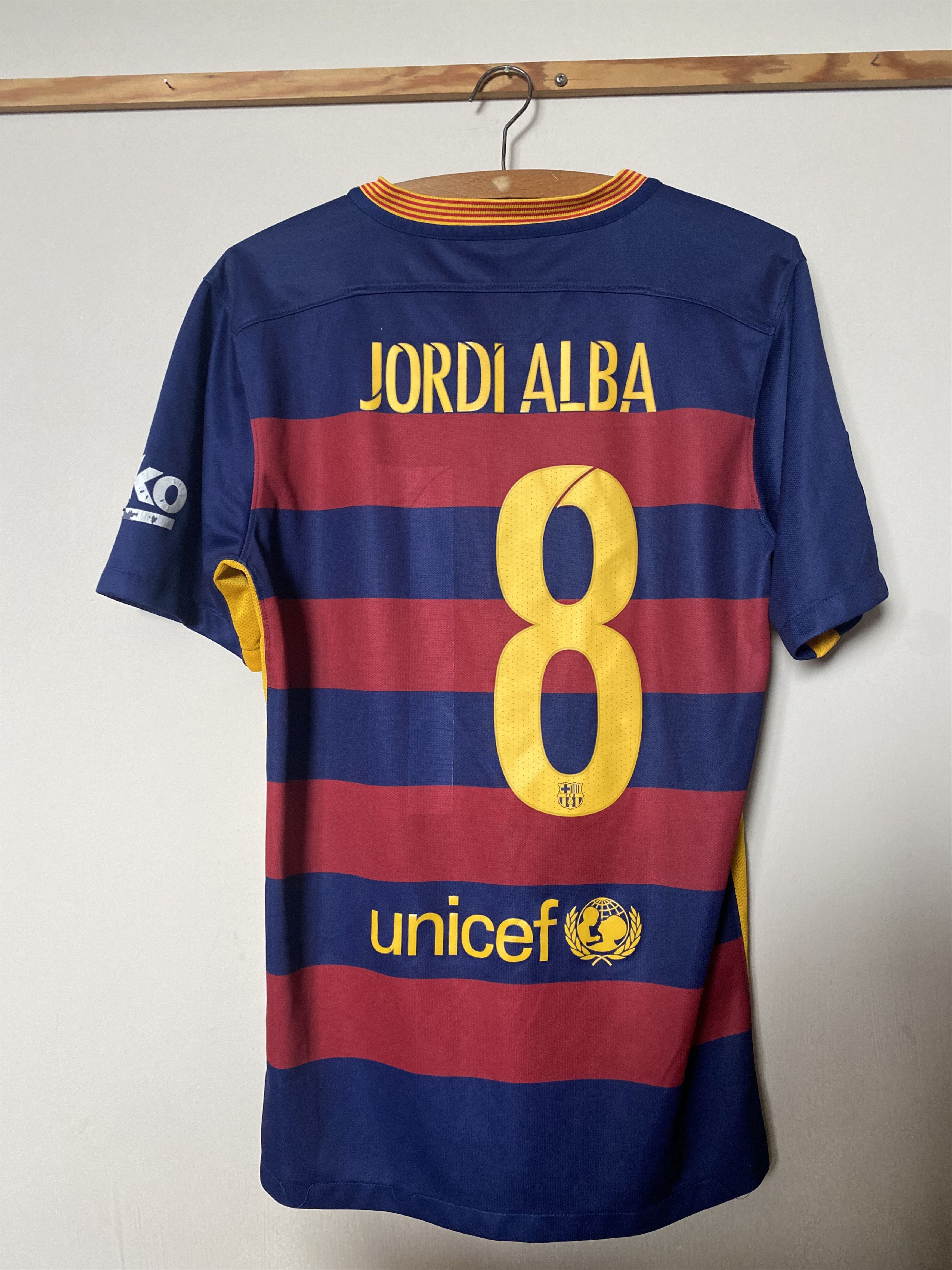 Nike F.C. BARCELONA #8 ALBA - 2015 - 2016 - S/M - Nike - UNIQUE Size US S / EU 44-46 / 1 - 1 Thumbnail