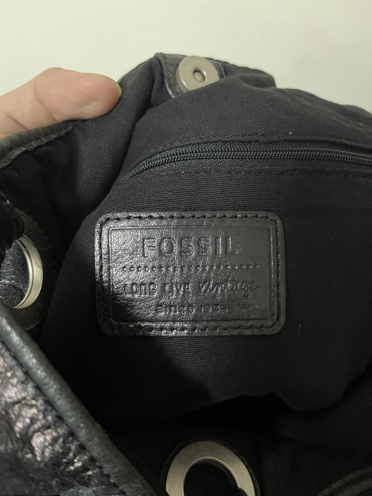 Fossil Fossil shoulder bag y2k Vintage rhinestones Size ONE SIZE - 6 Thumbnail