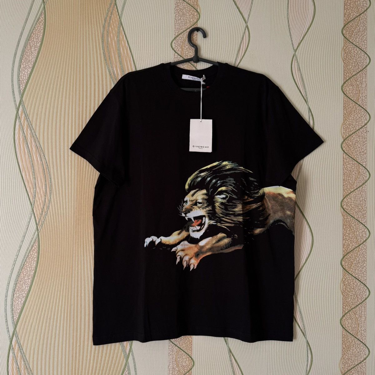 Givenchy Givenchy Metallic Color Logo Tee T-shirt | Grailed