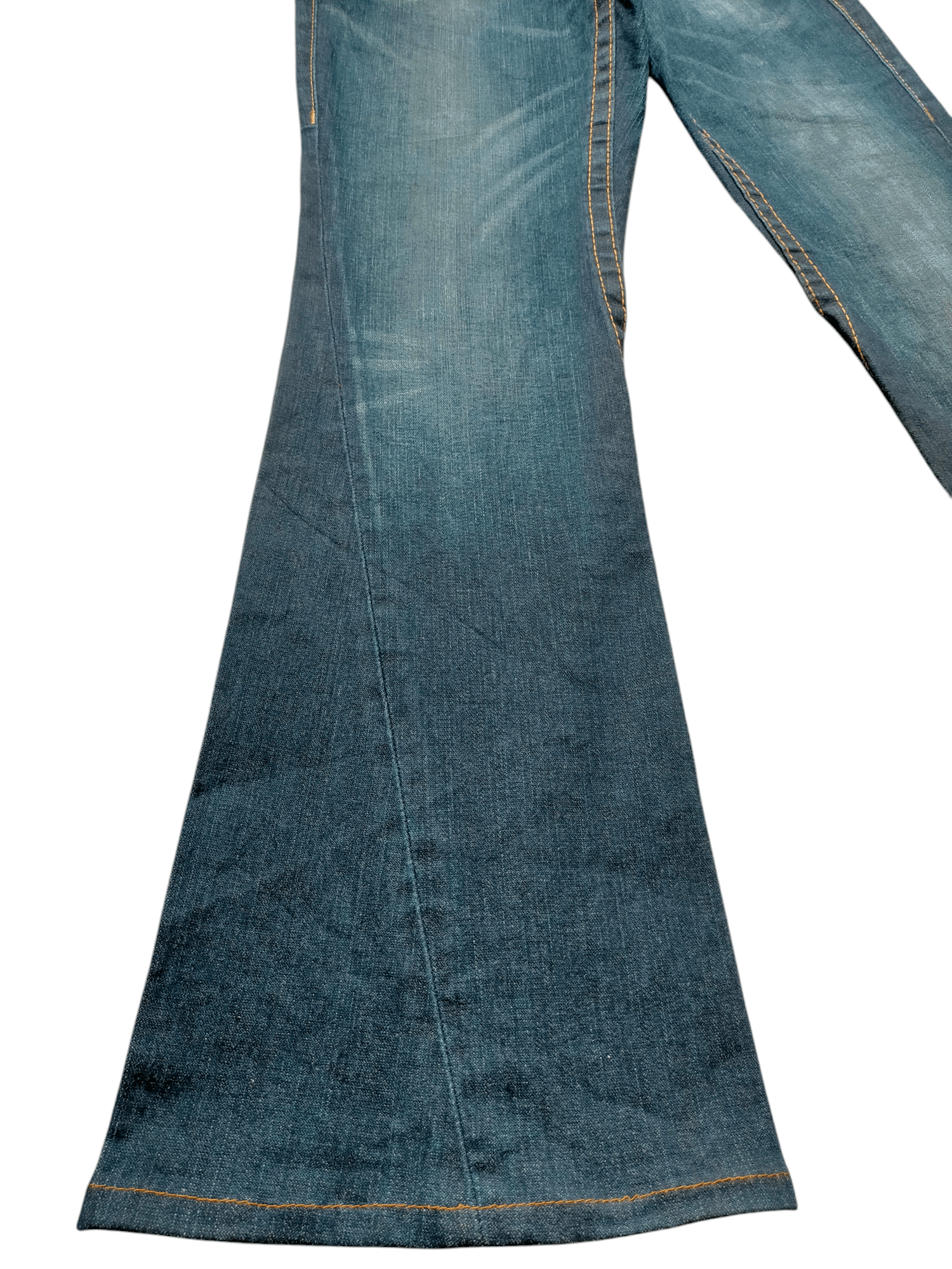 True Religion Flare Jeans True Religion Stretch Low Rise Boot cut Denim Size US 31 - 12 Thumbnail