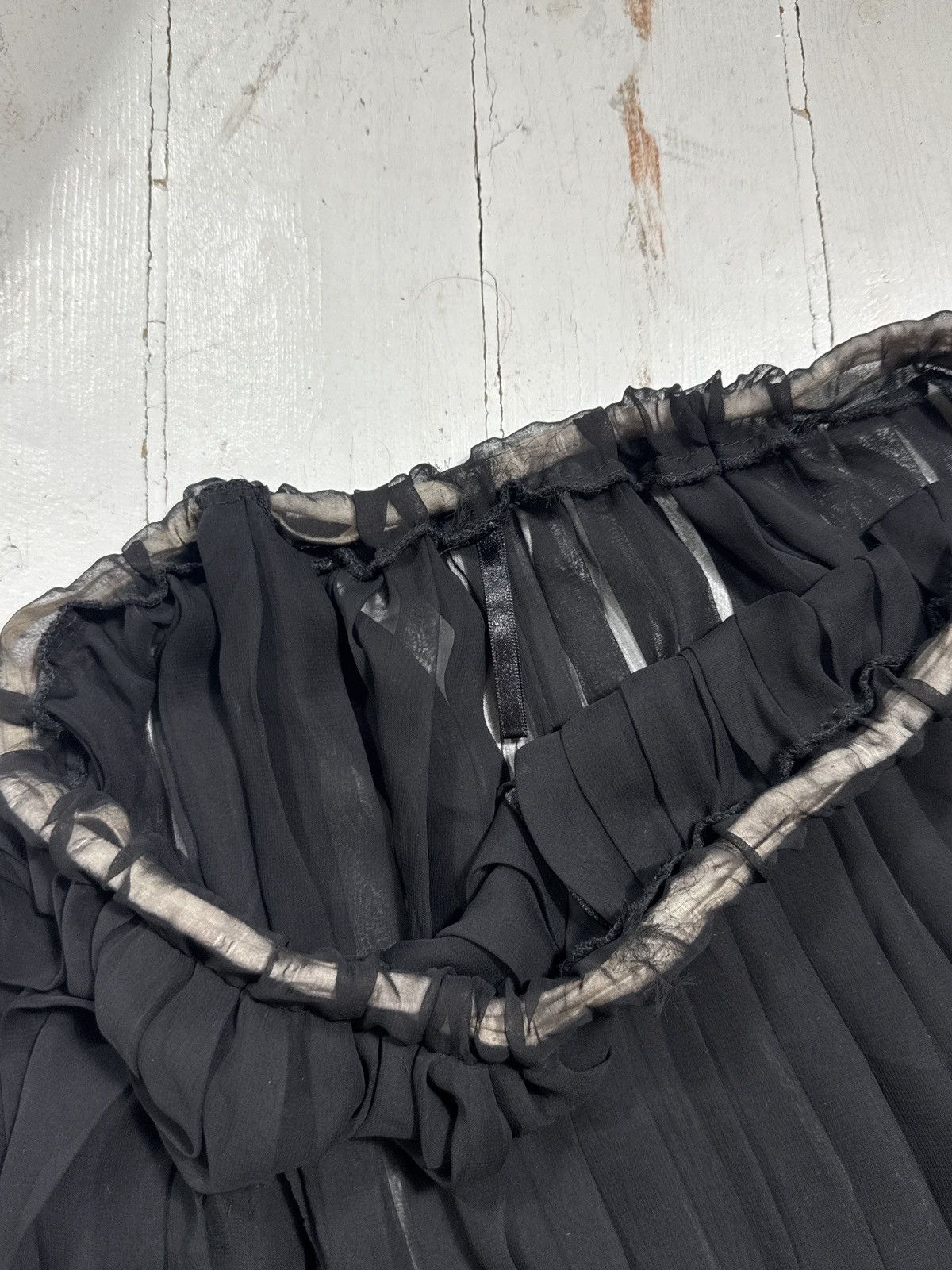 Other VINTAGE PLEATED 2000s MESH MIDI SKIRT Size 28" / US 6 / IT 42 - 8 Thumbnail