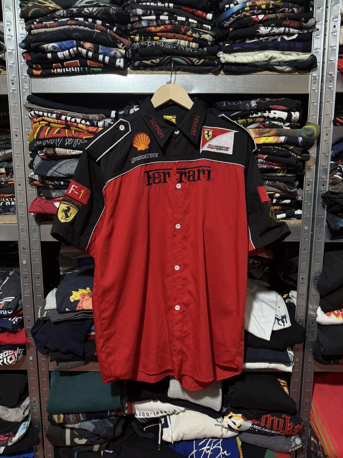 Vintage Vintage Ferrari Scuderia F1 Racing Retro Button Shirt Size US XXL / EU 58 / 5 - 1 Thumbnail