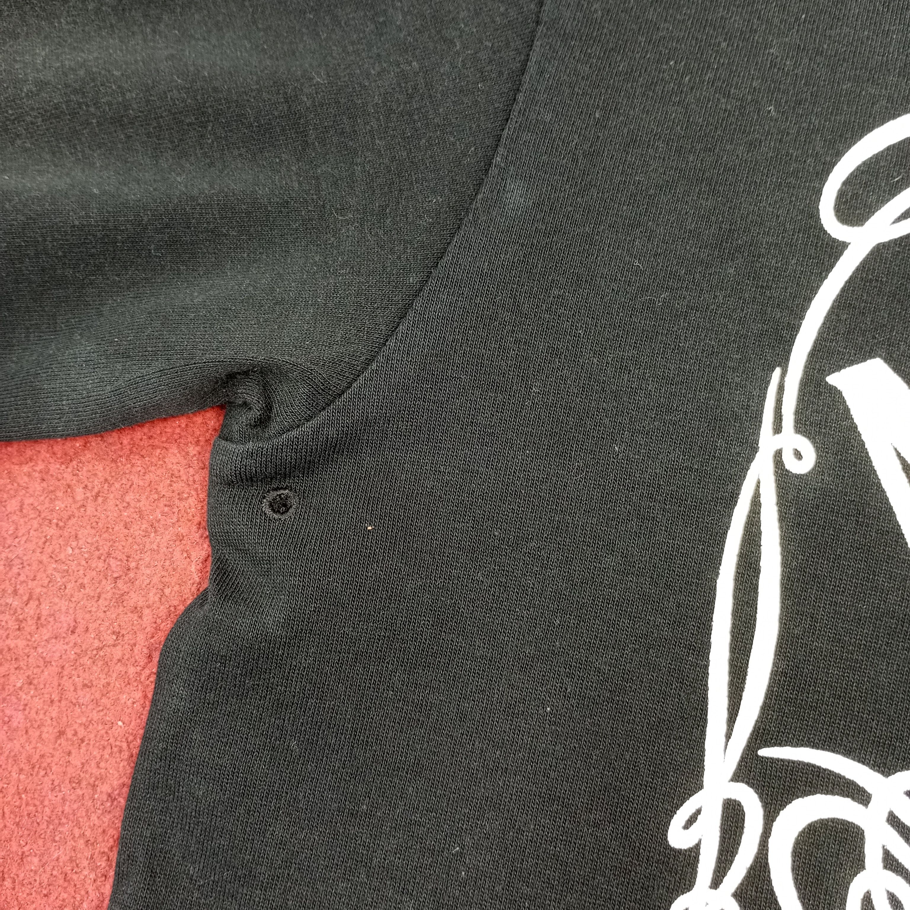 Japanese Brand Number Nine Japanese Brand Fashion Designer Brand Tshirt Size US S / EU 44-46 / 1 - 9 Thumbnail