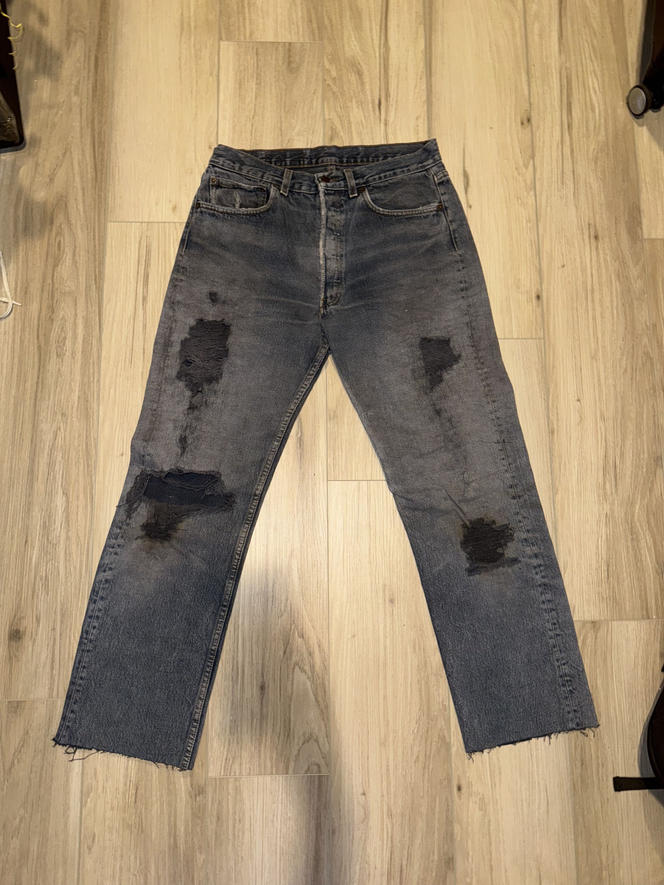 Levi's Vintage Distressed Levi's Size US 31 - 1 Thumbnail