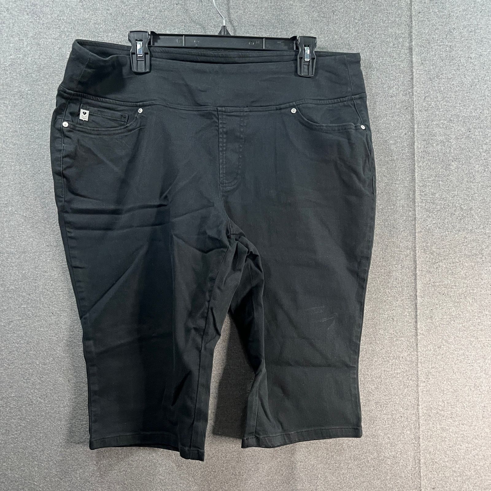 Other Belle By Kim Gravel Petite TripleLuxe Twill Pedal Pusher Size 40" / US 18 - 1 Thumbnail