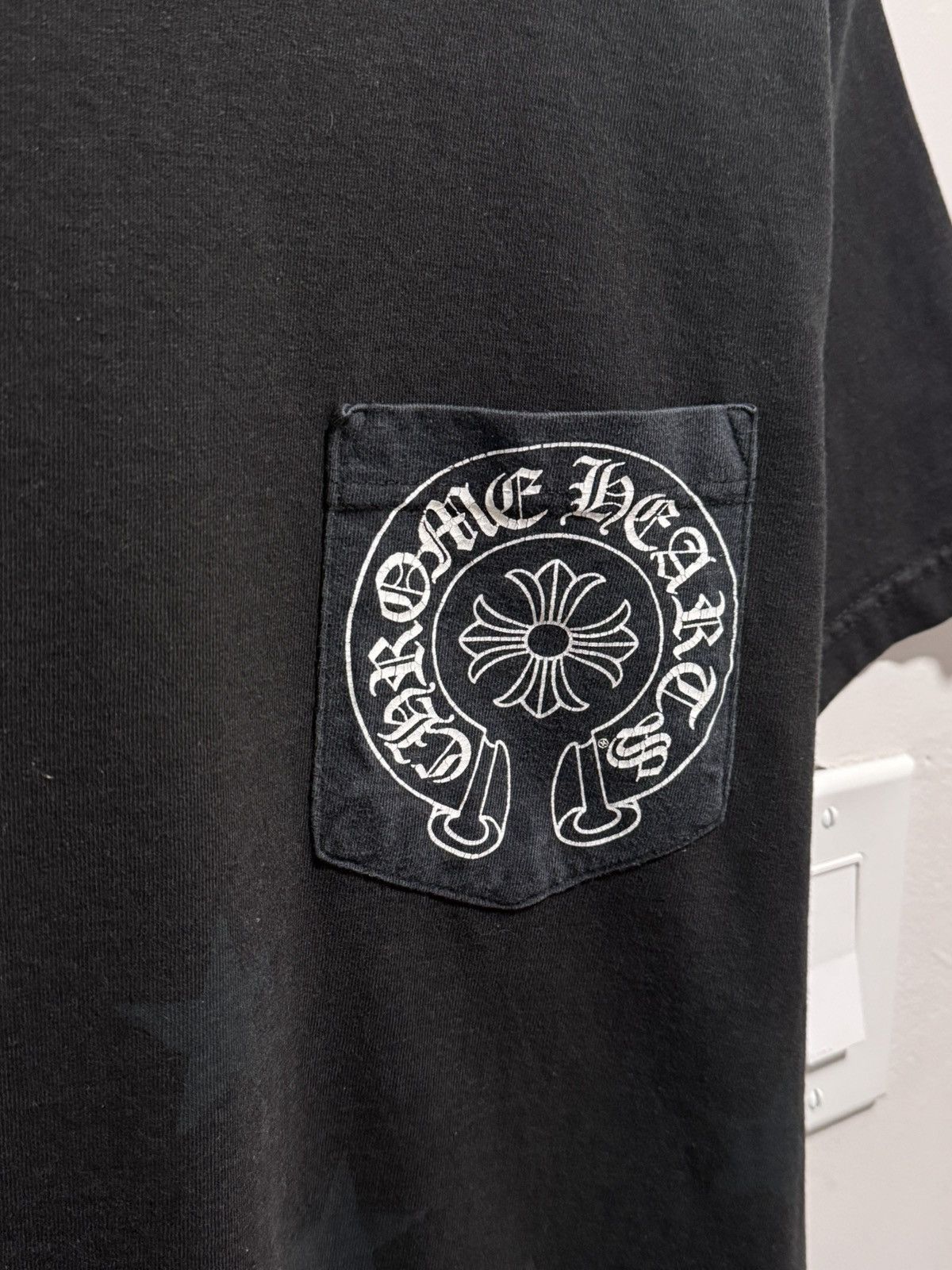 Chrome Hearts Chrome Hearts Horseshoe with Scroll Pocket tee Size US S / EU 44-46 / 1 - 3 Thumbnail