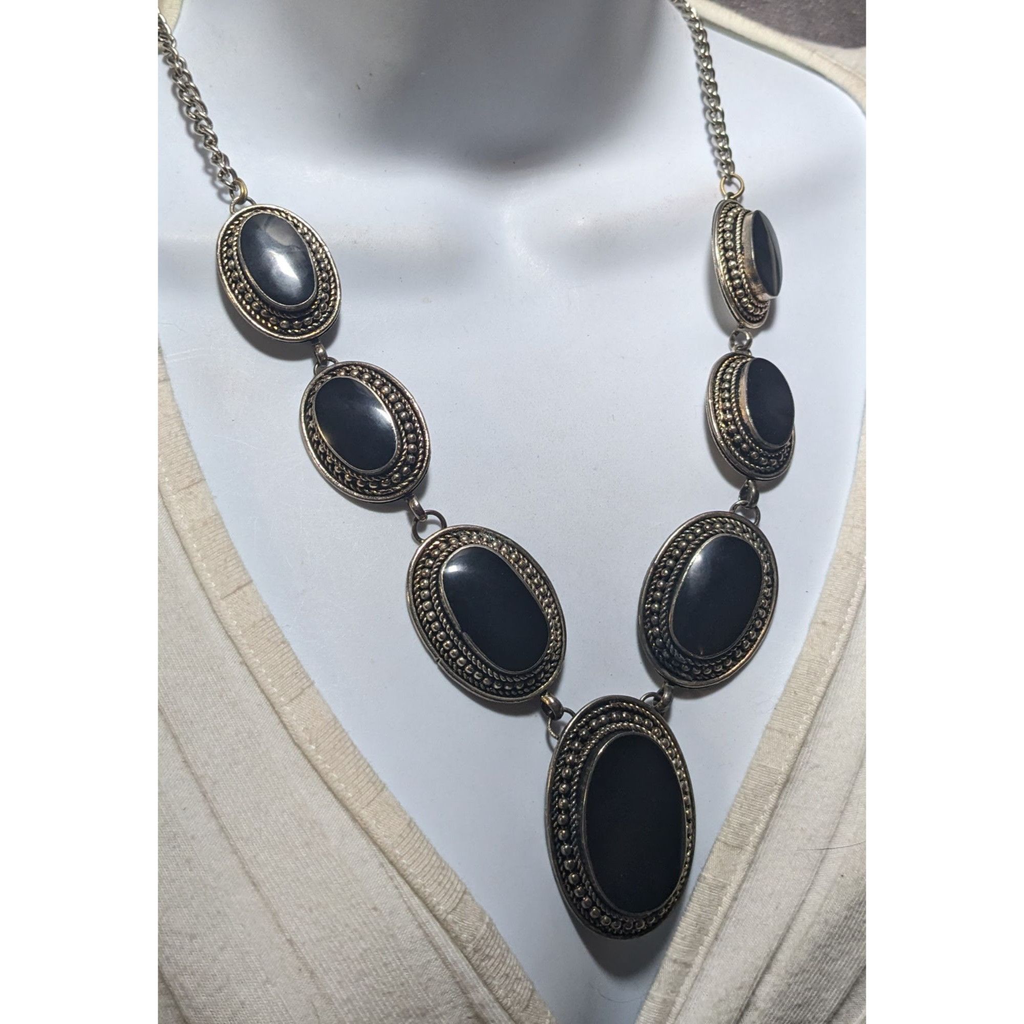 Other Black And Silver Enamel Cabochon Necklace Size ONE SIZE - 6 Thumbnail
