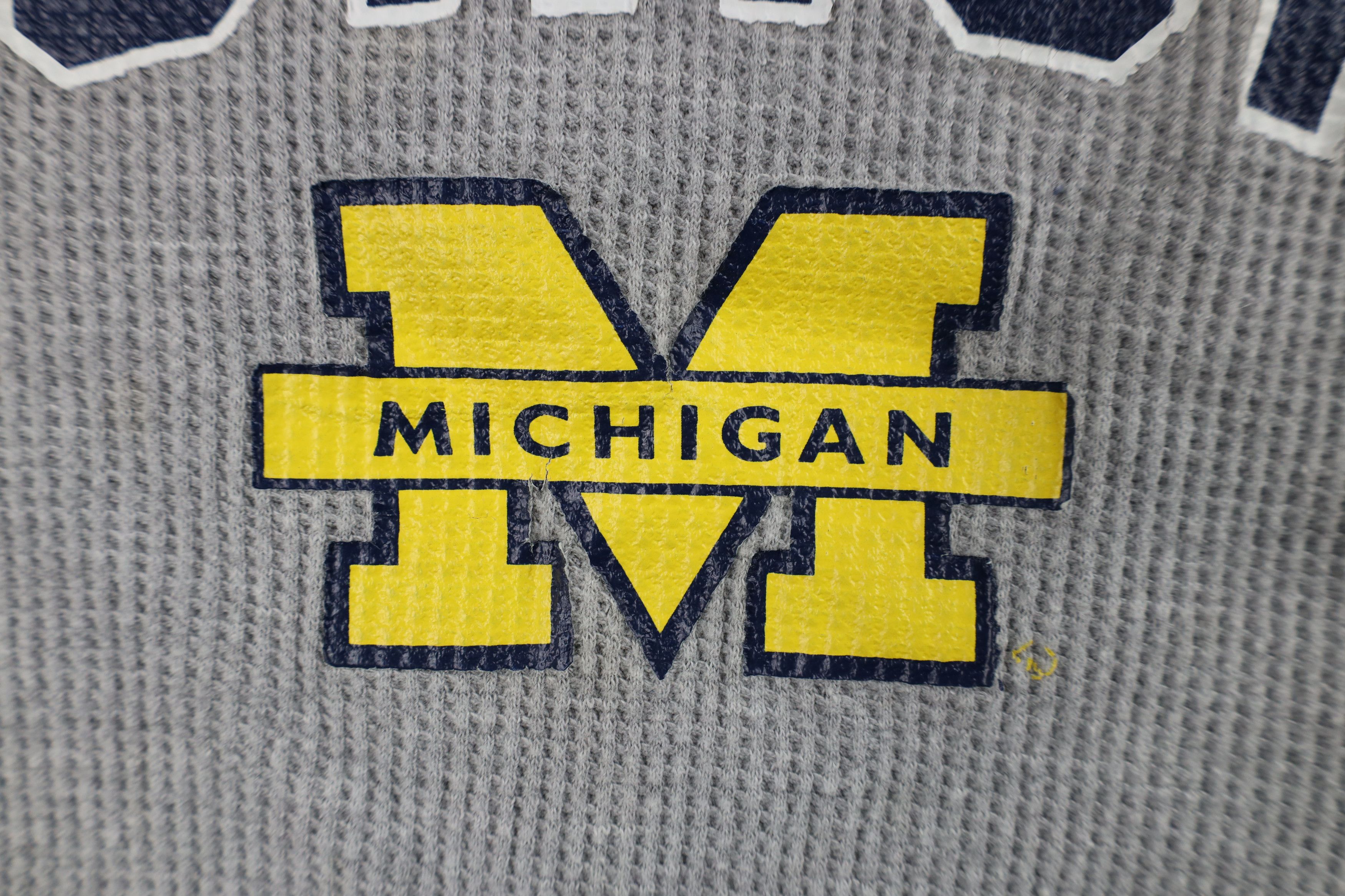 Vintage Vintage University of Michigan Thermal Waffle Knit T-Shirt Size US L / EU 52-54 / 3 - 4 Thumbnail