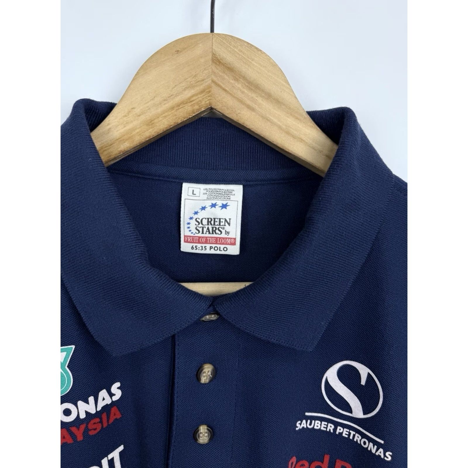Fruit Of The Loom 90s Sauber Petronas Red Bull Formula 1 Racing Polo L Navy Blue Vintage Shirt Size US L / EU 52-54 / 3 - 5 Thumbnail
