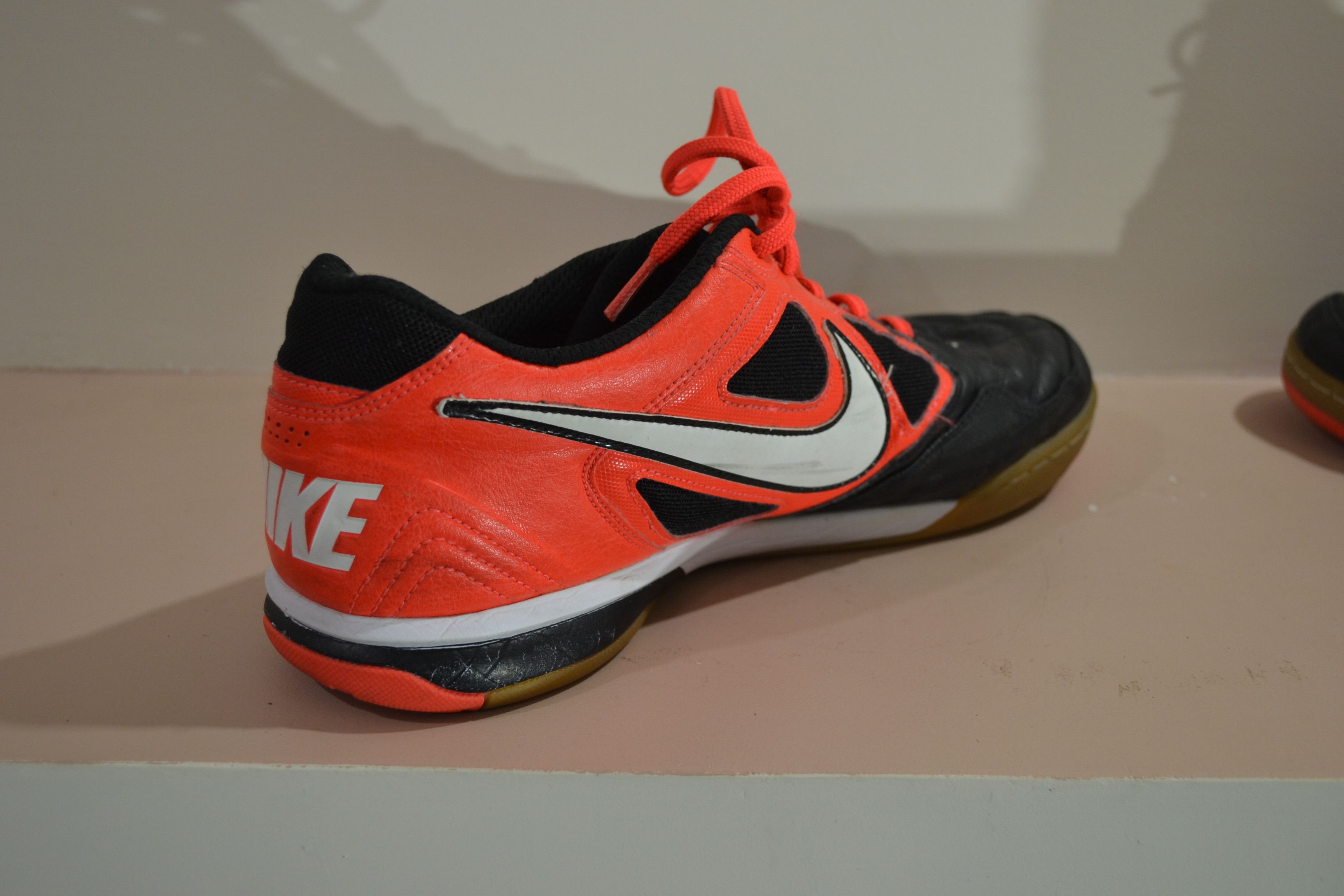 Nike Nike5 Gato Indoor Soccer Shoes - Futsal Trainers Size US 10 / EU 43 - 4 Thumbnail
