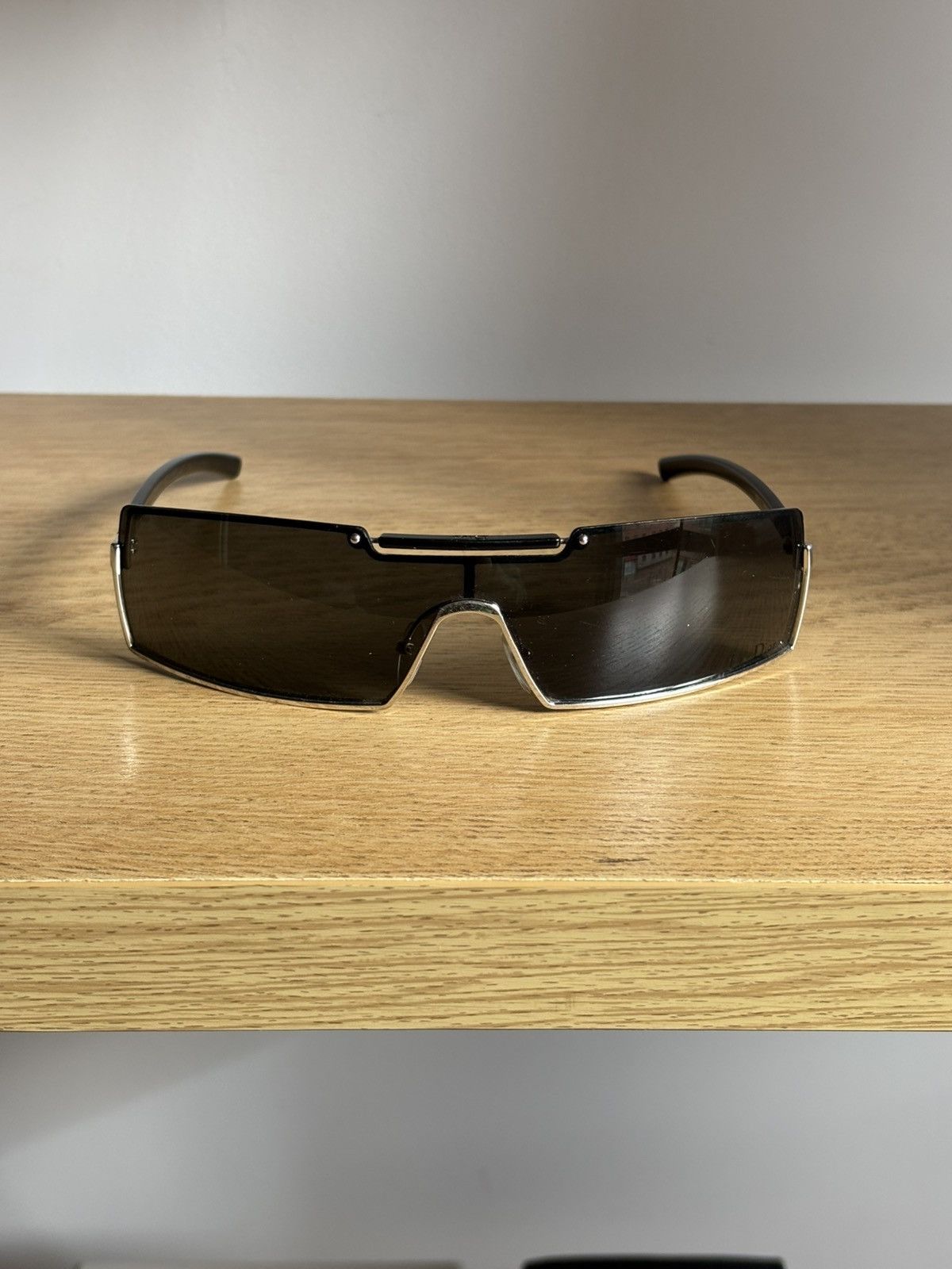 Dior Dior Sunglasses Viktim 2 Wrap Shield Symbole Star Flame Size ONE SIZE - 5 Thumbnail