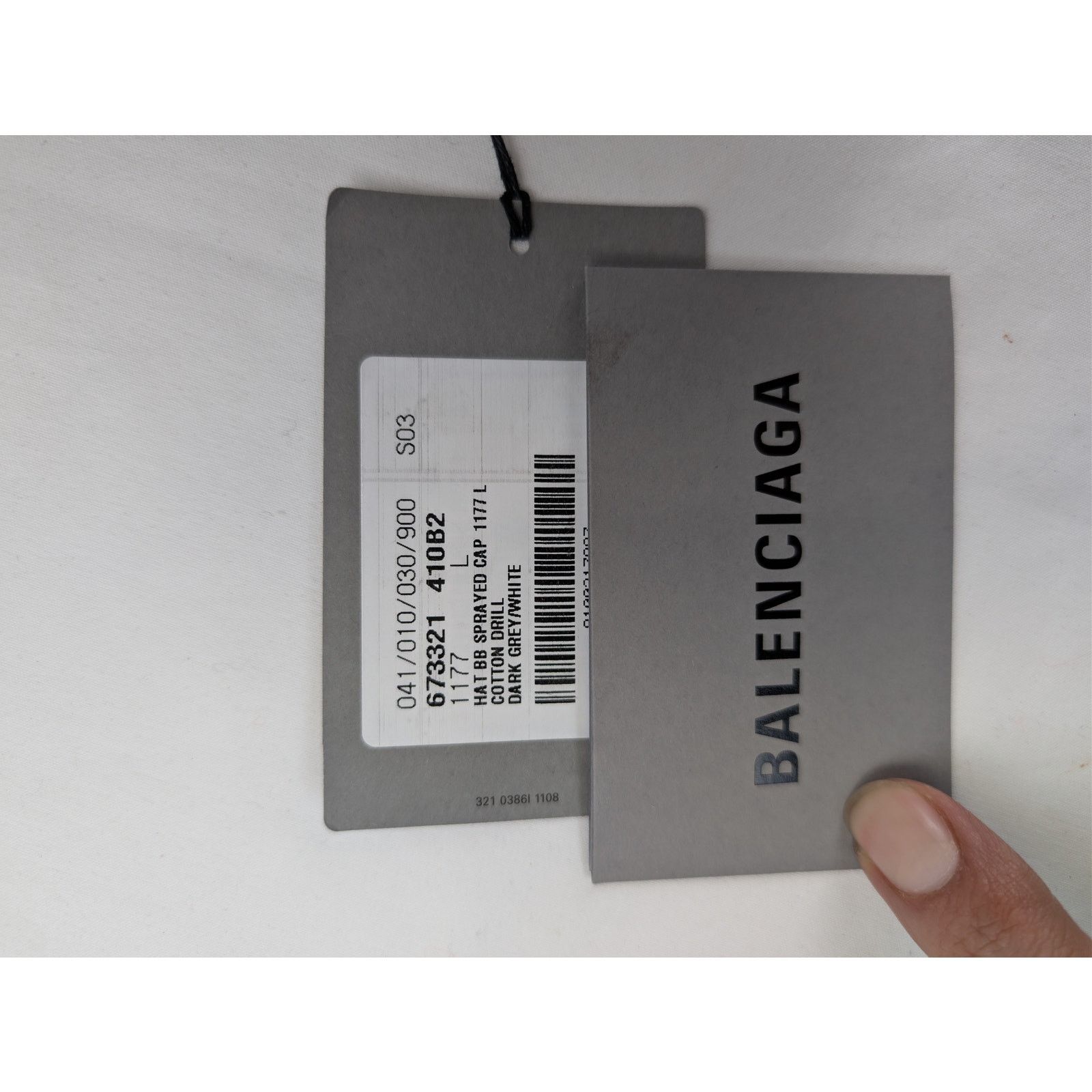 Balenciaga o1rshd1 Size: L / Cotton Drill BB Sprayed Cap / Hat in Grey Size ONE SIZE - 16 Thumbnail