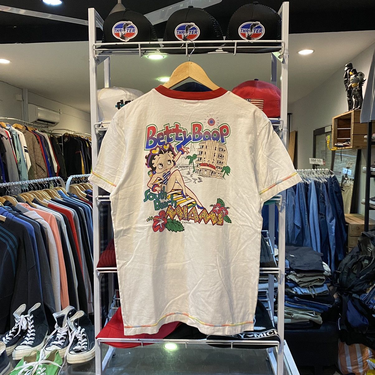 Cartoon Network VINTAGE Betty Boop South Beach Miami Japan T-shirt Size US L / EU 52-54 / 3 - 1 Thumbnail