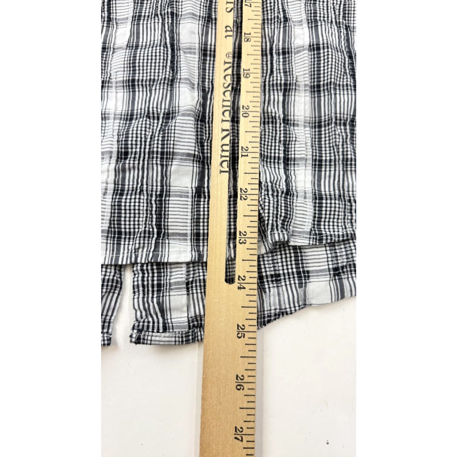 Vintage Foxcroft Shirt Womens 6 Black White Plaid Fitted Long Sleeve Button Front Size M / US 6-8 / IT 42-44 - 7 Thumbnail