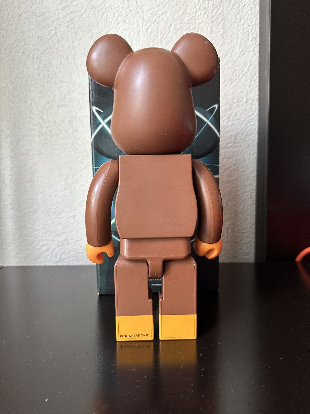 Bape × Medicom Toy Be@rbrick x BAPE Baby Milo Worldwide Tour 2 400% Size ONE SIZE - 3 Thumbnail