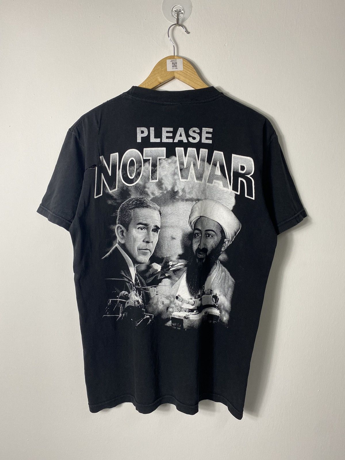 Vintage Vintage President Bush & Osama T-shirt Size US M / EU 48-50 / 2 - 5 Thumbnail