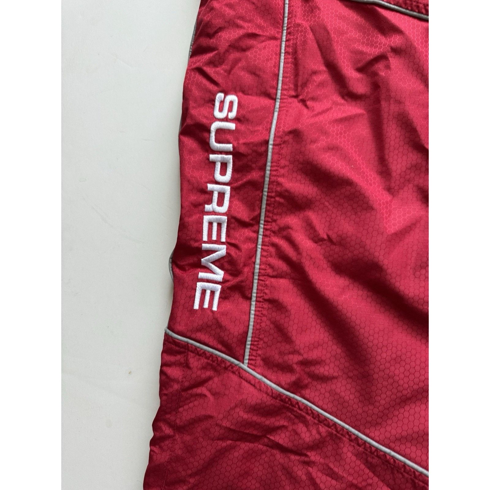 Supreme Supreme Reflective Piping Track Pant Red Large Size US 34 / EU 50 - 4 Thumbnail