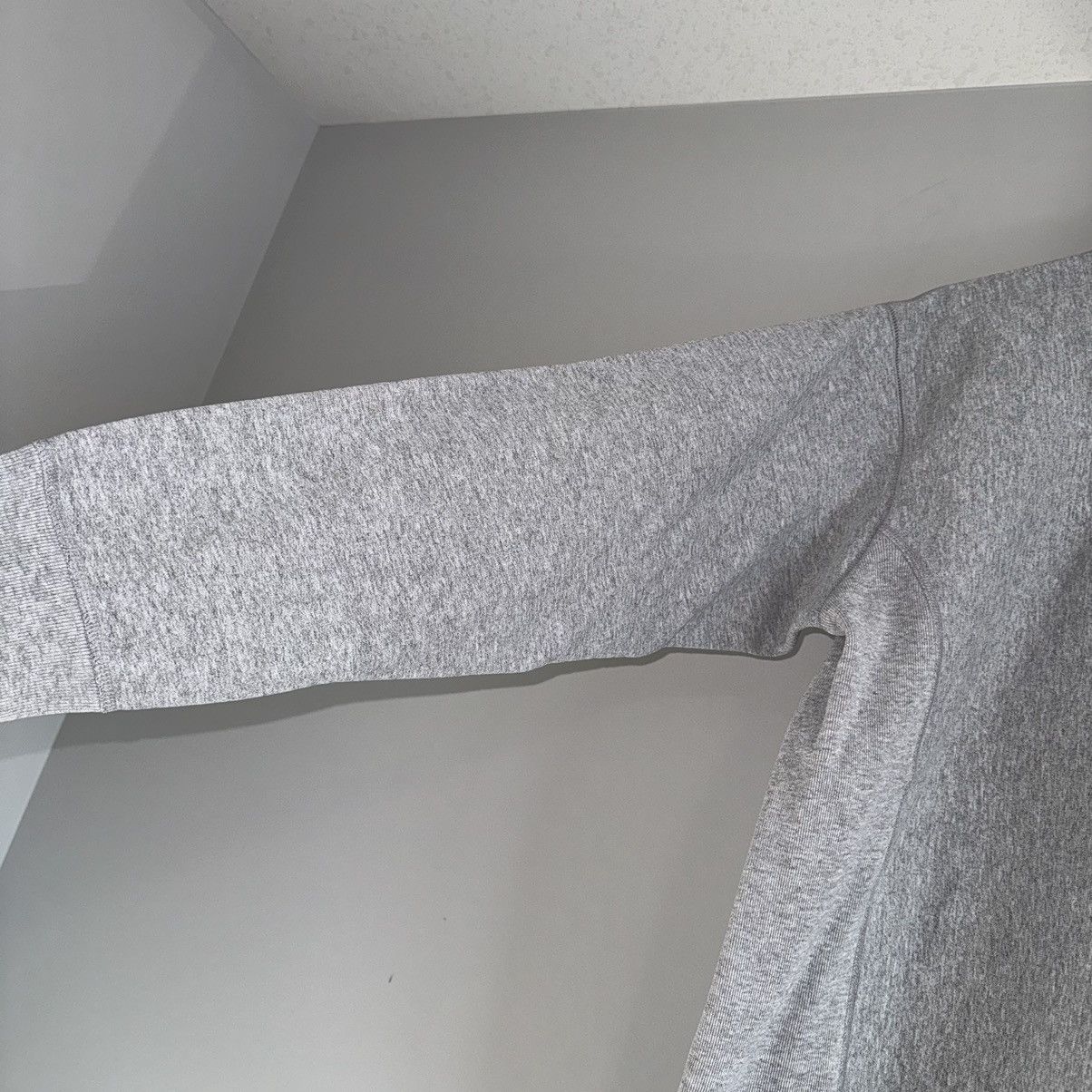 Supreme 2003 Supreme Silver Grey Box Logo Crewneck Size US M / EU 48-50 / 2 - 5 Thumbnail