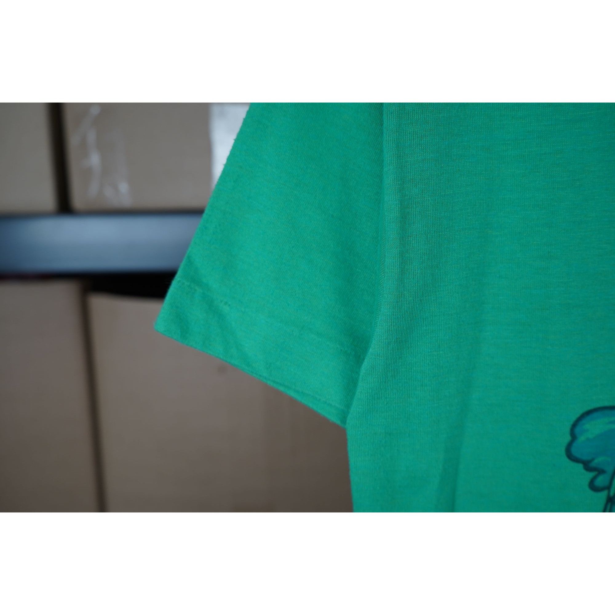 Vintage Vintage 90s Santo Domingo Green Tshirt S #479 Size US S / EU 44-46 / 1 - 4 Thumbnail