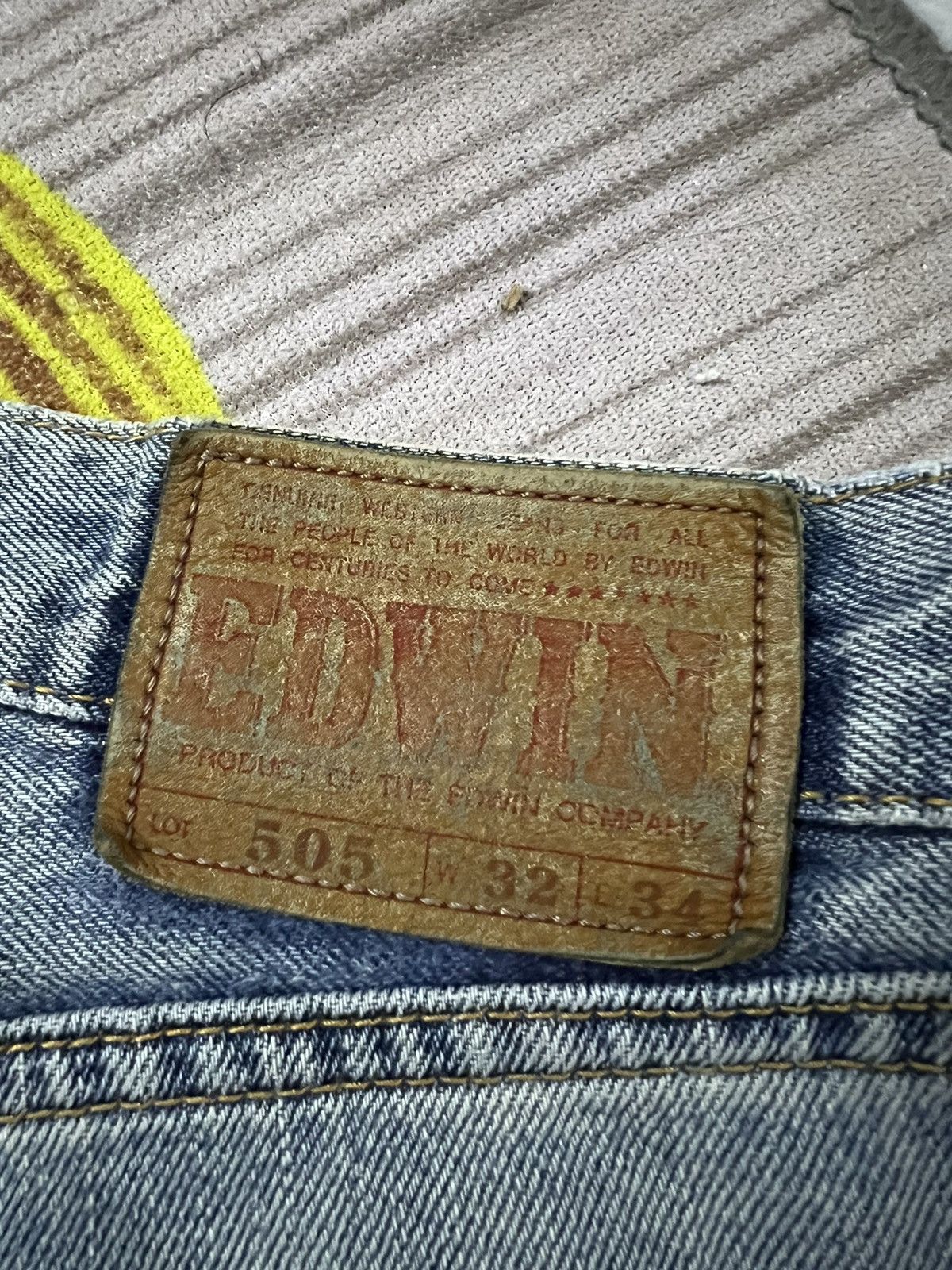 Edwin × Japanese Brand × Vintage EDWIN 505 FADED SELVEDGE DISTRESSED JEANS Size US 30 / EU 46 - 18 Thumbnail