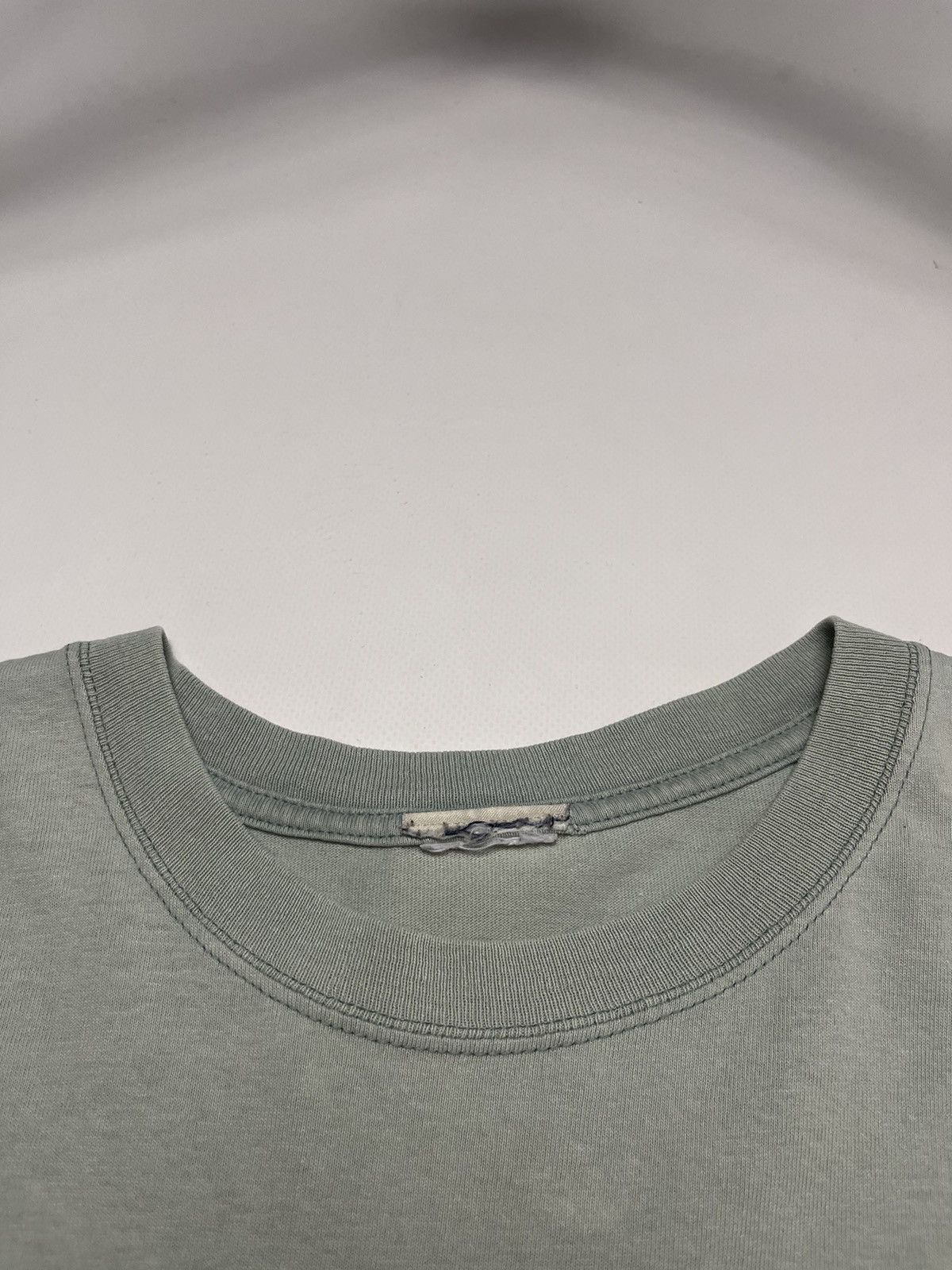 Quiksilver Vintage Old Guys Rule Surf Sun Faded tee Size US L / EU 52-54 / 3 - 4 Thumbnail