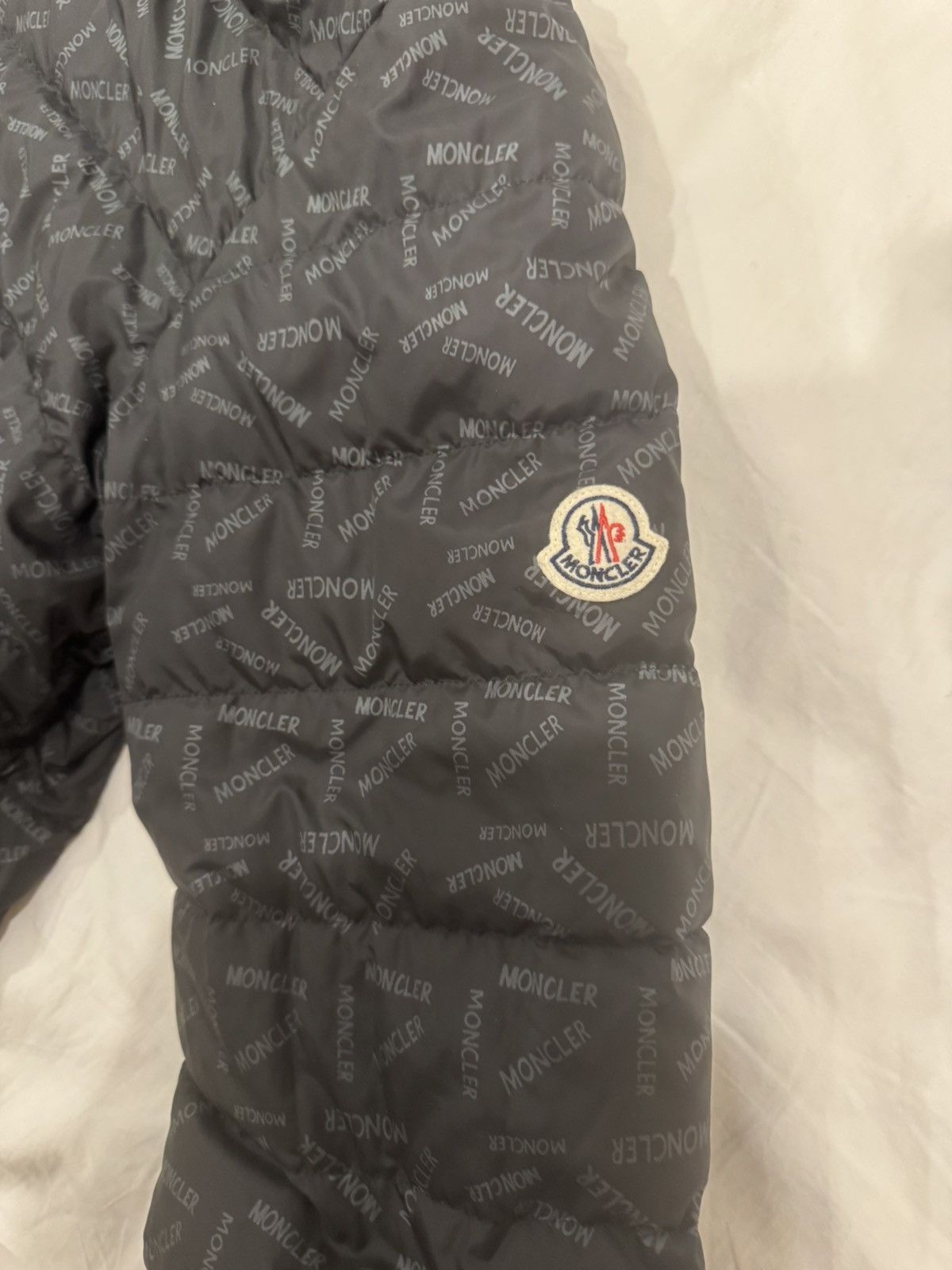 Moncler Moncler Pouctal Reversible Jacket (Size 4) Size US M / EU 48-50 / 2 - 1 Thumbnail