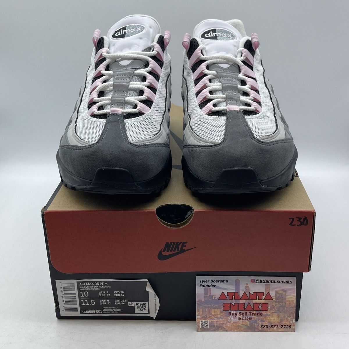 Nike Air max 95 pink foam Size US 10 / EU 43 - 2 Thumbnail
