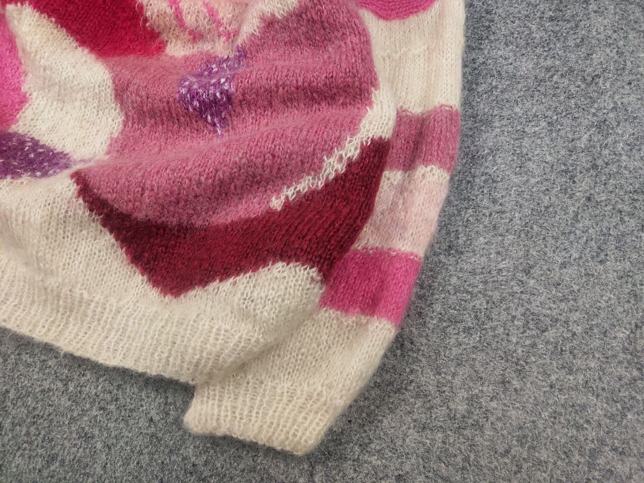 Japanese Brand Vintage 80's Hand knitted Design Mohair Pink Beige Sweater Size XL / US 12-14 / IT 48-50 - 5 Thumbnail