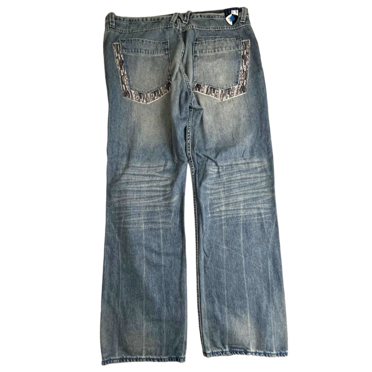Coogi Coogi Medium Wash Embroidered Pocket Baggy Y2K Jeans 40 X 35 Size US 40 / EU 56 - 3 Thumbnail