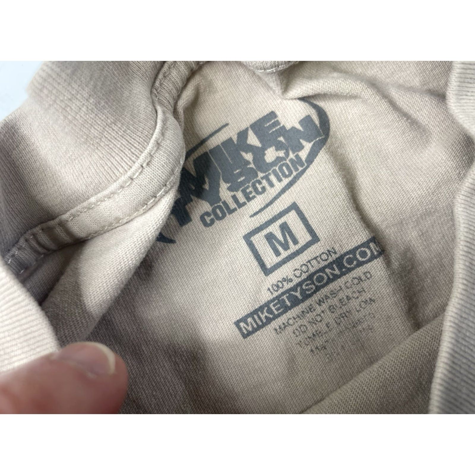 Vintage Mike Tyson T Shirt Mens Medium Cotton Beige Crew Neck Short Sleeve Retro Streetwear Size US M / EU 48-50 / 2 - 2 Thumbnail
