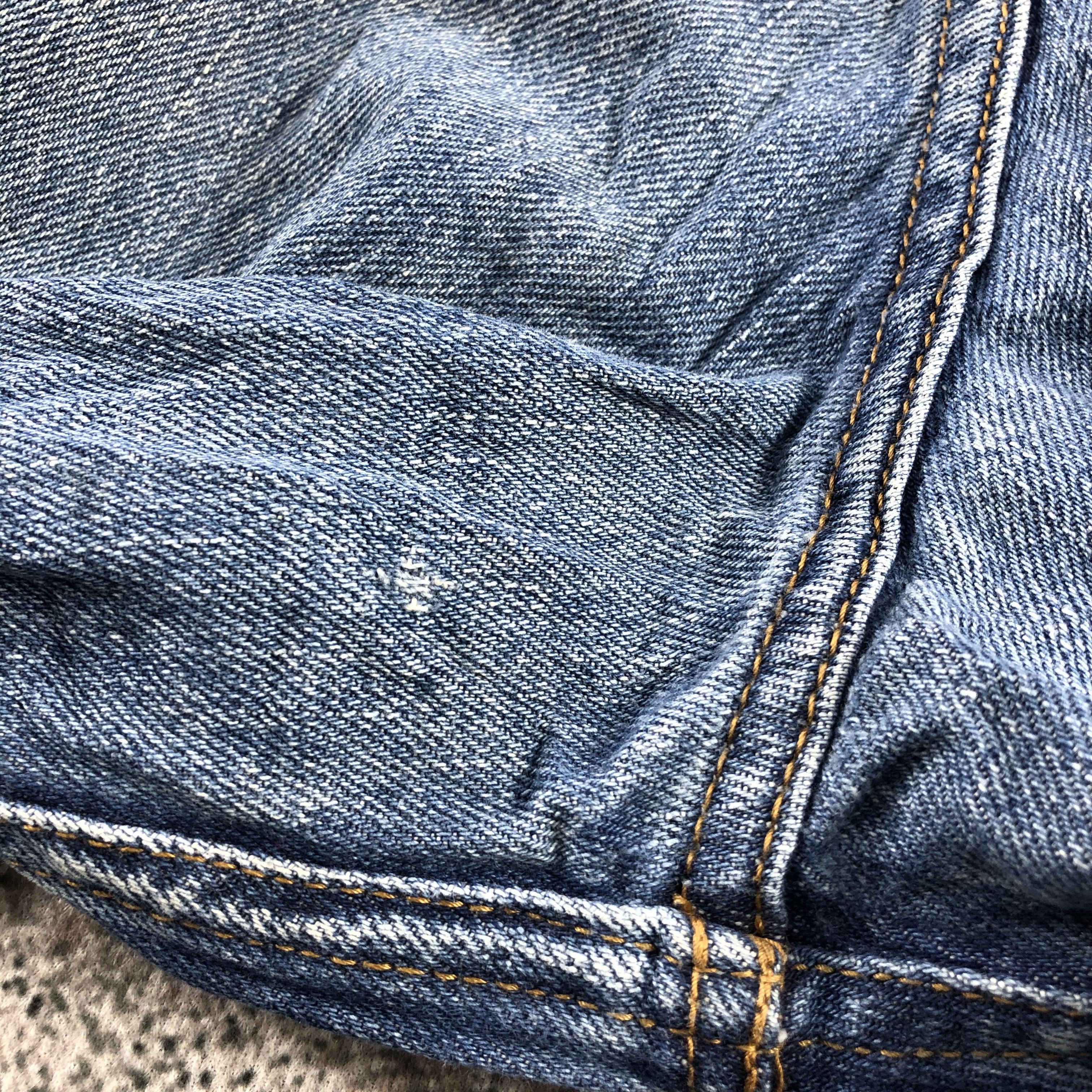 Levi's Vintage Levis 560 Jeans Comfort Fit Denim KJ950 Size US 33 - 14 Thumbnail