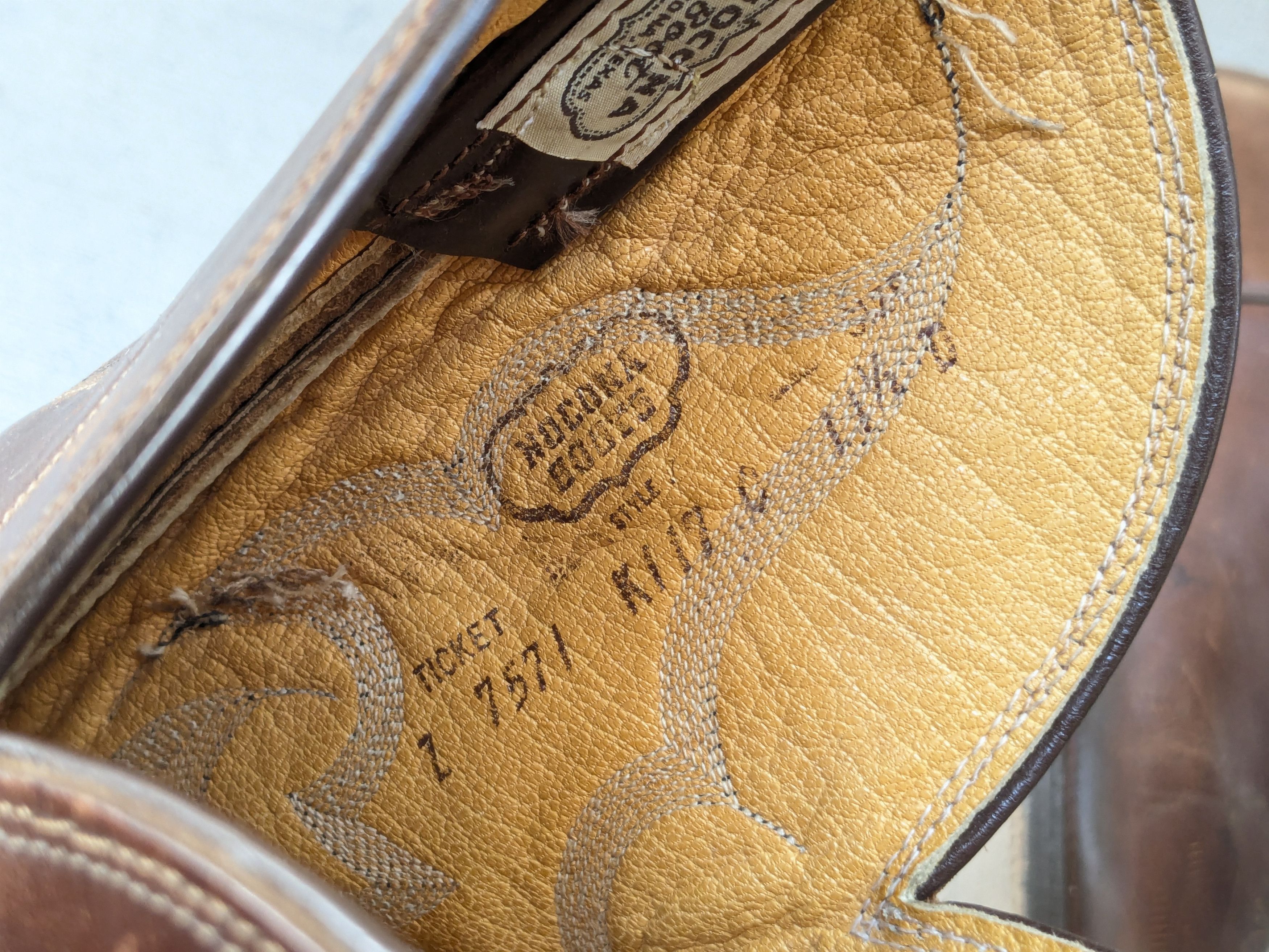 Nocona Boots Nocona Cowboy Boots Brown Leather 11.5 D Botas USA Size US 11.5 / EU 44-45 - 6 Thumbnail