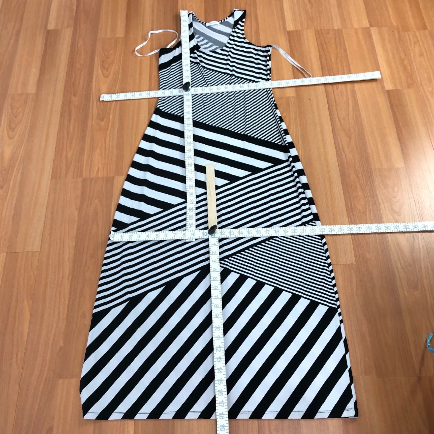 Calvin Klein Calvin Klein Maxi Dress Black Sleeveless Tank Top Polyester 8 Dress, Striped Pattern, Long Casual Party/Cocktail Womens - Regular XS? Size M / US 6-8 / IT 42-44 - 6 Thumbnail