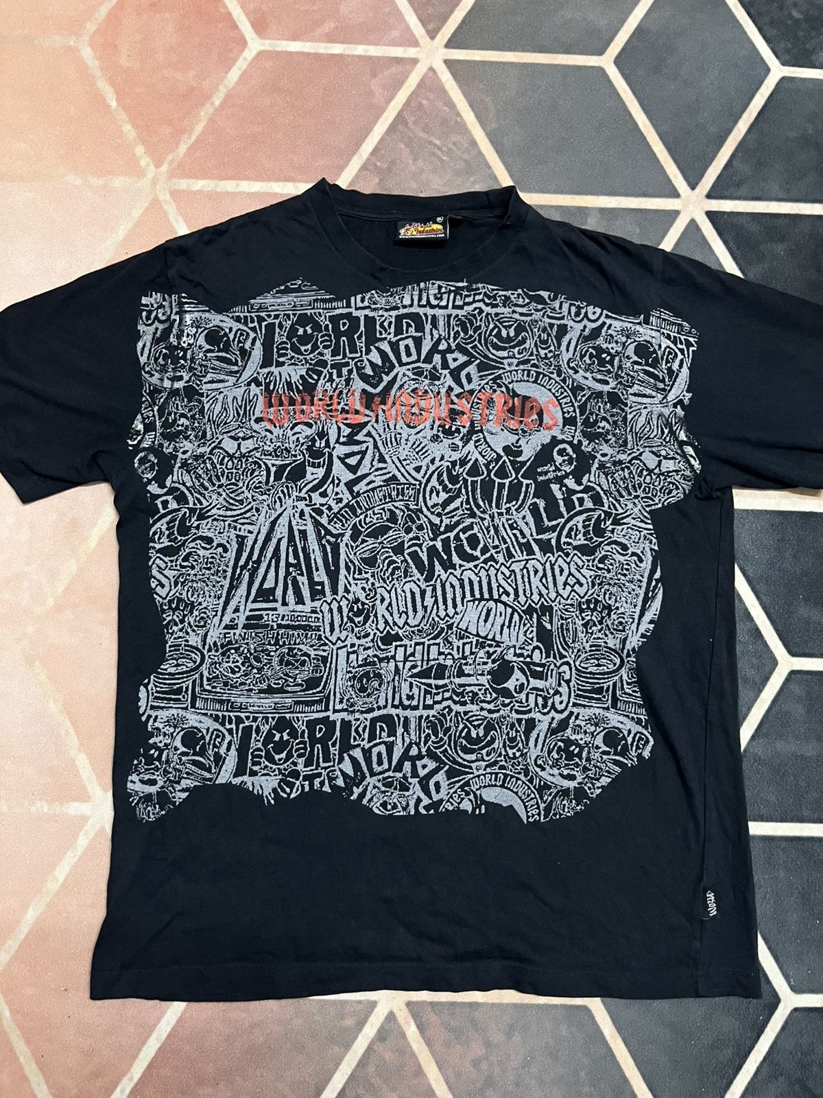 World Industries World industries skateboard overprint fullprint ter Size US XL / EU 56 / 4 - 3 Thumbnail