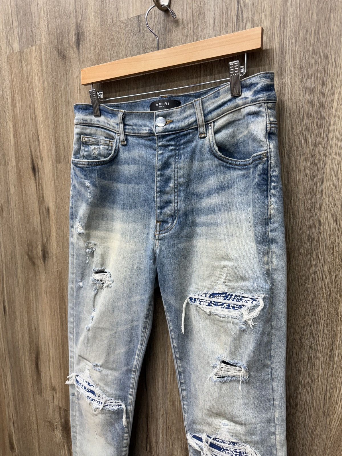 Amiri Amiri MX1 Blue Bandana Denim Jeans Size US 34 / EU 50 - 4 Thumbnail